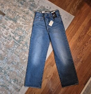 Levi's Womens Ribcage Straight Ankle 26x27 Jeans
